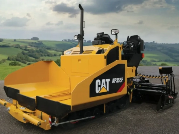 25200_en_750d5_11892_cat-ap355f-asphalt-paver-1.webp